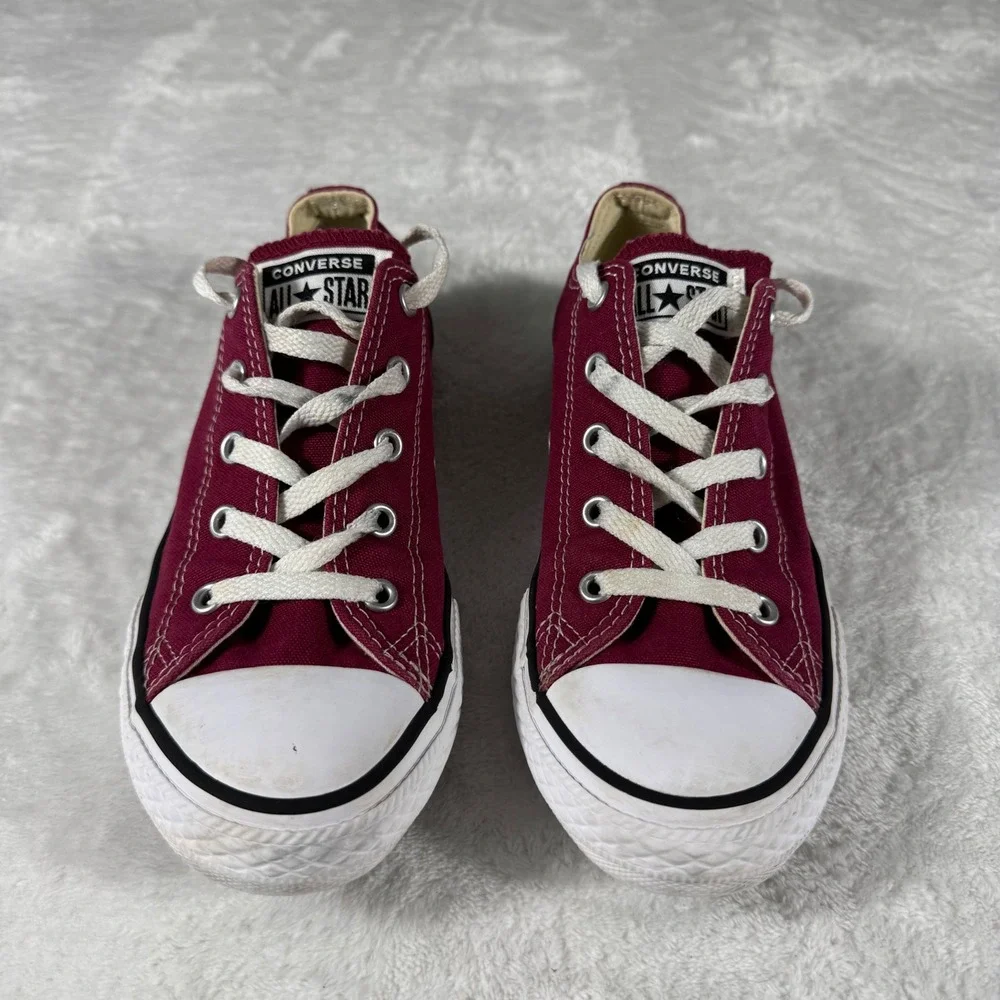 Converse Chuck Taylor All Star Maroon Low Top Youth Sneakers Size 3Y